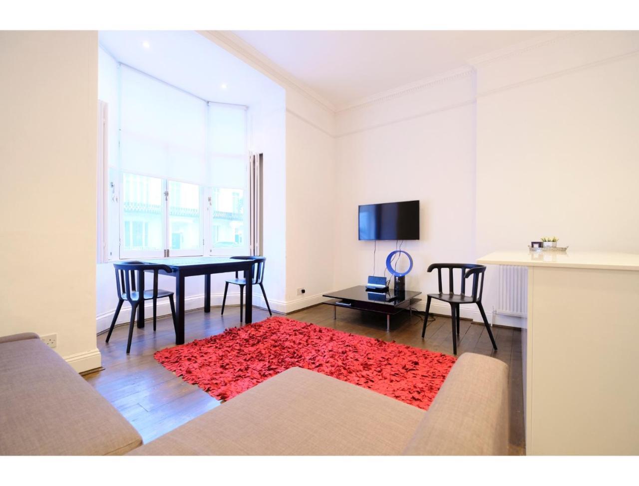 Edgware Rd, Paddington Spacious Apartment Sleeps 4 London Ngoại thất bức ảnh